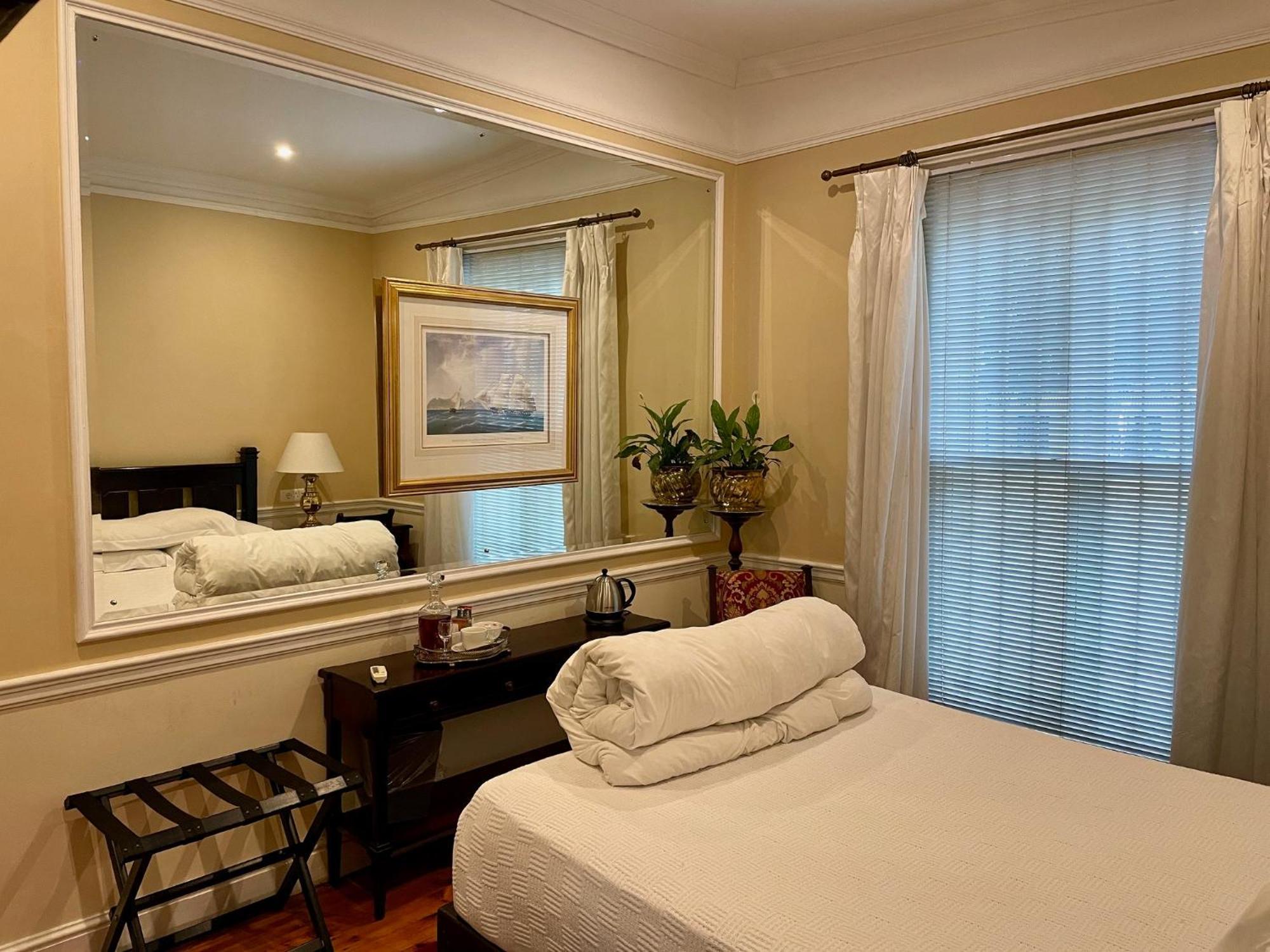 Tintagel Guest House Cape Town Eksteriør bilde